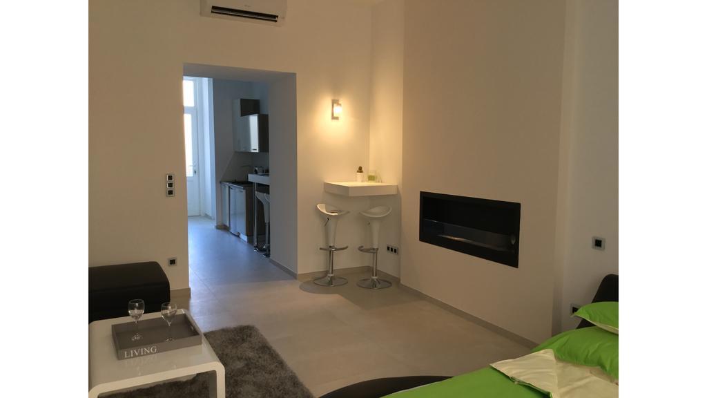 In The City Budapest Apartments Стая снимка