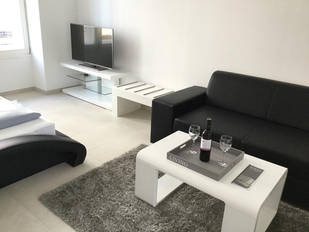 In The City Budapest Apartments Екстериор снимка